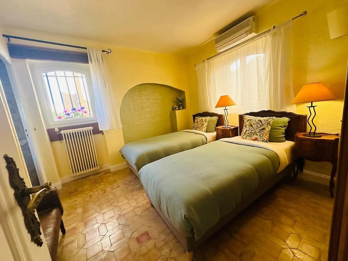 Holiday home Character-Filled Unique Old Village Home Mougins